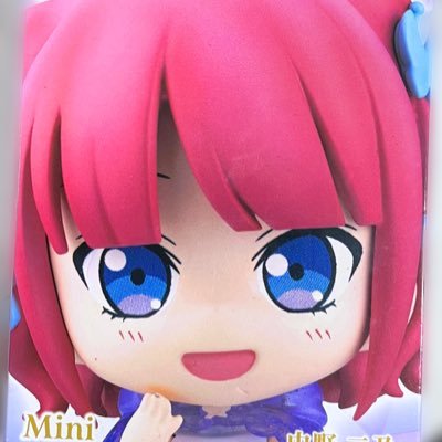 mikage_lbp's profile picture. 24歳バイセクシャルの女🎀/都内🗼/フェムネコ/飲み友募集中🥃一緒に新宿2丁目行きたいです！