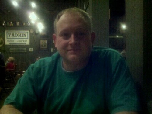 BBreezley's profile picture. 