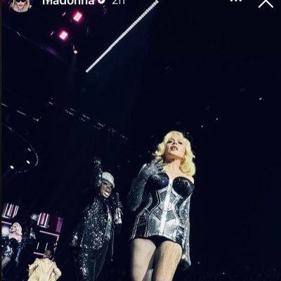 aylinhop's profile picture. 