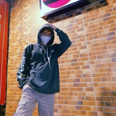 ChiefInhinyero's profile picture. Excommunicado