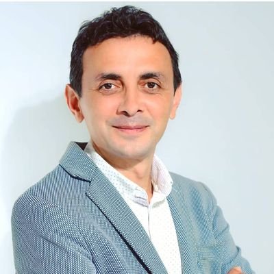 Dünya Gazetesi Yazarı-Haber Koordinatörü

2010 Sedat Simavi Yılın Gazetecisi Ödülü,

2010-2016-2018-2019-2020-2021-2022, 2023
EGD HaberÖdülleri
