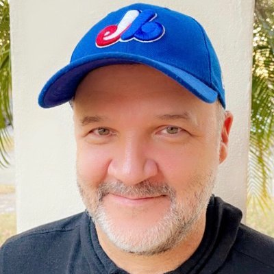 Publisher of https://t.co/pJNODmb8lx for the Sports Illustrated Fan Nation network. Co-Host of the All Dolphins Podcast. PFWA member. Father. Husband. Straight shooter.