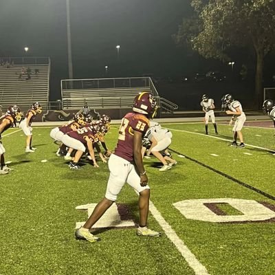 want to play college football
I'm a junior
positions
WR
CB
number 23
5'10
weight 155lb
hopefully gets some college offers my junior