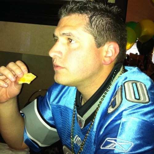 MattZuckerman1's profile picture. Country Club General Manager, Detroit Lions Fan, Loving Husband, Wine Lover