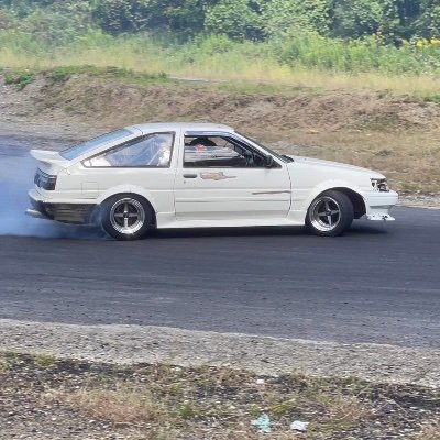 EopeGXl9D375045's profile picture. 