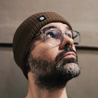 remyors's profile picture. J'écris des histoires et parfois des tweets.
📚 La Fontaine du singe · Onze · Les Latents · Douze (Nouveauté 2025)