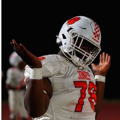 LEONDRE BENJAMIN-ISAAC C/O 24 Dl/Ol 290 6’1 GPA 3.2 my number 407-758-2967