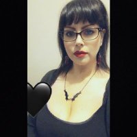 PrettyStrange 🖤🦇🩸🖤(@Nikkivixxen) 's Twitter Profile Photo