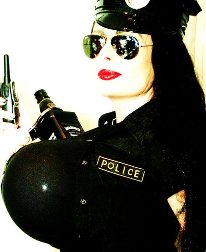 ValeriaTazer's profile picture. Cop a load of this... I'm busty and you're ɓuʂʈɛɗ!
The Immortal Valeria Tazer. 
18+ You've been warned!