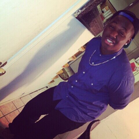 Know these niggas cant fuck wiff me because I cant fuck wiff my damn self
#teamLee #LLL