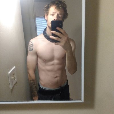 Connercaves30's profile picture. Dedicated to a fit lifestyle