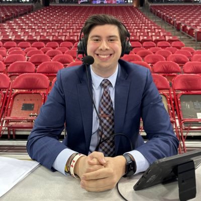 @uw_sjmc ‘26 • PxP @gbblizzard @wsum_sports @BigTenPlus • Founder of Triton Sports Network @NDATritonSports • Intern @WisFBRecruiting • Fmr. @gbrockers