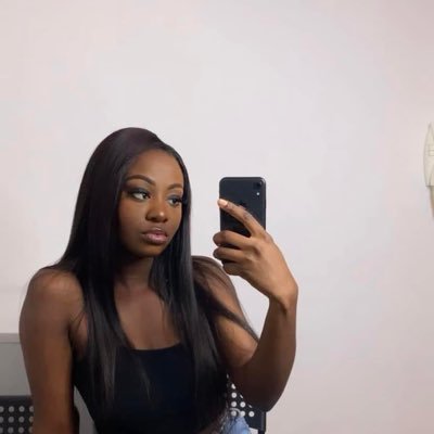Wakizolesa Dasilva 🇨🇩🇦🇴 *Mon papa, mon étoile dans le ciel 🤍👼🏾*. Mère ya ba pets 🤍