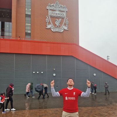 totigamli's profile picture. ☕🚬