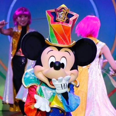 ディズニーが好きで始めました！ ディズニー好きな人と仲良くなれたら嬉しいです⭐️ ミッキーが1番😊 海外ディズニーも好きです🏰25↑35↓