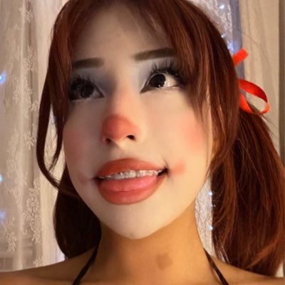 cutest sluttiest CLOWN 🤡🔞Latina 💕 Yes I have one 👀