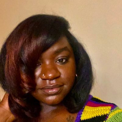 MendhamNycole's profile picture. 👻nycole362 📸nycolebeauty