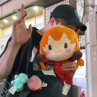 Childhooodboy's profile picture. I Cry At Night🔪💊 Illustrator/Destroyer Instagram @Childhooodboy