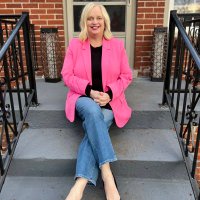 Patti Lauzon(@LauzonPatti) 's Twitter Profile Photo