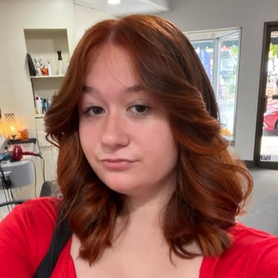 herron_maggie's profile picture. otter enthusiast 🦦  she/her