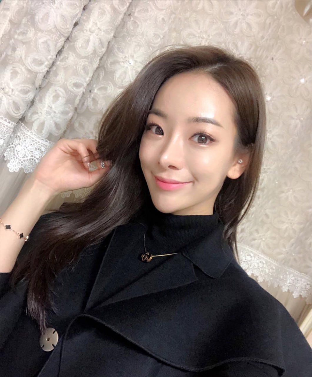 fhnshudu147993's profile picture. 美しくなかったら生きていても仕方がない【https://t.co/x3EXGgJVh4】