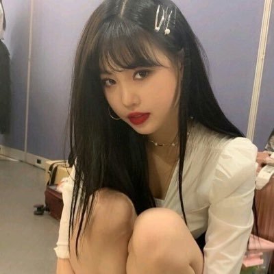 daisiestoxic's profile picture. 