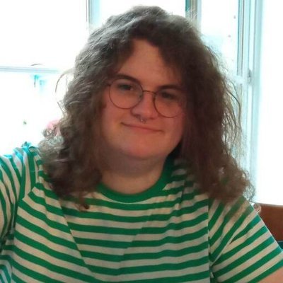 CM - ex @ARTEfr | 🏳️⚧️ and proud | Internet nerd | streamer I guess | Tweets in FR/EN | She/her