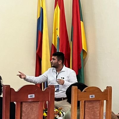 Presidente del Consejo de Estudiantes de Derecho de la Universidad de Cartagena.

tutor, semillerista y orgullosamente Udeceista.