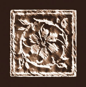 We offer original fine art from nationally-acclaimed Northwest painters and sculptures.