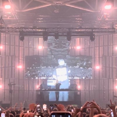 mds_r4ph's profile picture. Light designer and operator