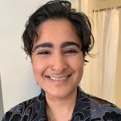 sophsheera's profile picture.