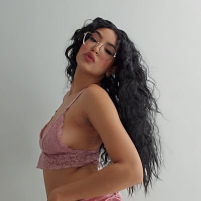 HI THERE! 24, LATIN GIRL 
I have some discount go and suscribe🔥 https://t.co/8vwCsNQs3I