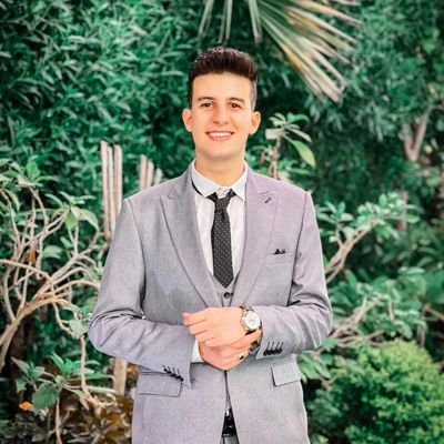 return_errorr's profile picture. كارف للكلية و البروبليم سولفنج

interests in Android development with Kotlin until I become one 
zamalek🏹

https://t.co/luRom9SmmH

Return_error