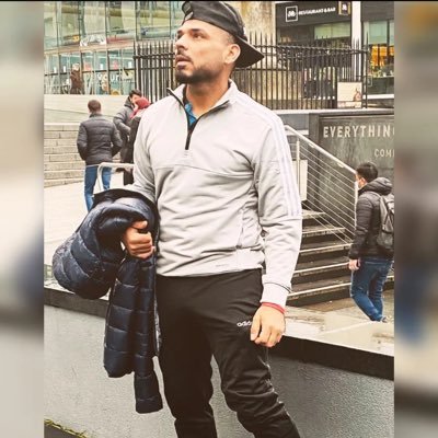 vandiem11's profile picture. I will guide you to trade and earn Virgen Point on https://t.co/8DIyDDtYE5 and https://t.co/tRMg5atOVV