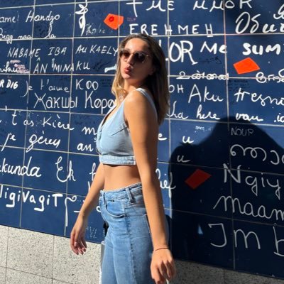 3 beyazı ve cahille sohbeti kestim, Paris! Mon Amour! Ich bin Ausländer