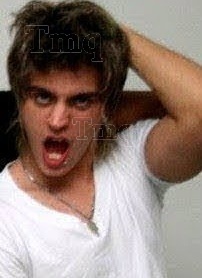 Estrelas do céu, grãos de areia da praia, rosas do mundo e todos os sorrisos dados. Nem assim terás ideia do quanto te amo. @thomasrestart ♥