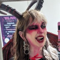 Jenni (@jenniofficially) 's Twitter Profile