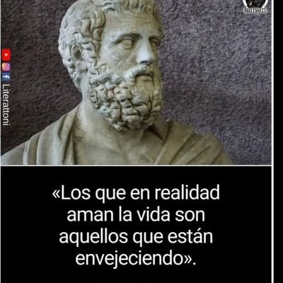 55 años padre y abuelo orgulloso. administrador de transporte publico. delegado JAC, Gestor Proyectos Comunitarios, veedor ciudadano.siempre buscando a DIOS