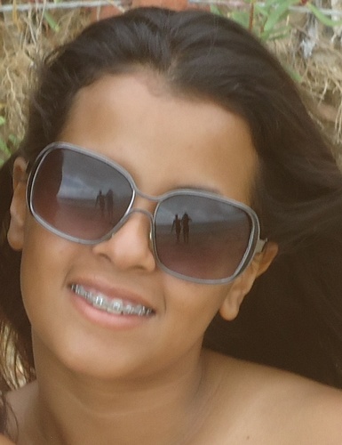 Camila é uma pernambucana arretada. Apaixonada, alegre, adora livros e séries. Não pode ver uma vitrine! Quer saber mais? Follow-me