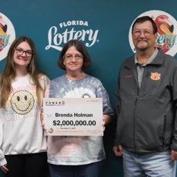 Here’s a power-ball lottery winner putting some funds in donations help the people by paying off their CC debt, phone bills, house rent, medical bills.