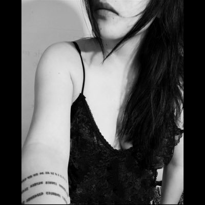 🅒🅡🅐🅨🅞🅛🅘 ⚜️// me buscarás en el infierno porque soy igual que tu.