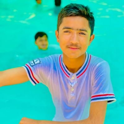 my self Naseebullah mazari from Hyderabad Sindh Pakistan boy ❤😎