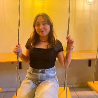 Optimistic fatalist │25│ 𝘔𝘦𝘥 𝘜𝘎 🐝│𝘉𝘢𝘳𝘣𝘪𝘦 𝘳𝘦𝘱𝘰𝘴𝘵𝘦𝘳𝘢 🎂 |