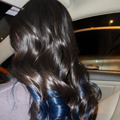 michellneyy_'s profile picture. 