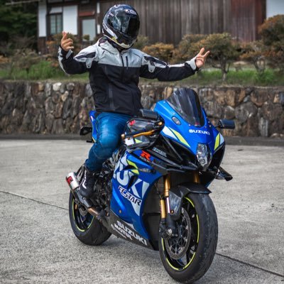 Kyoto - around thirty / TOYOTA 30PRIUS後期 G's - HONDA CBR1000RR SC57 → SUZUKI GSX-R1000R L9 フォロバ目的のフォローいらん✋