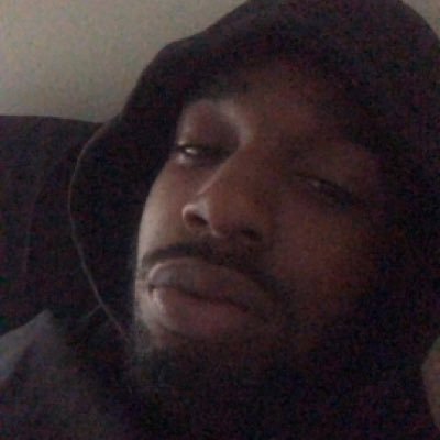 LeoSavage2121's profile picture. 