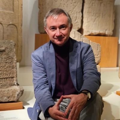 Profesor Titular de Historia Antigua en la Universidad de León. Imperio Romano. Visigodos @edhasa @penguinlibros @muyinteresante