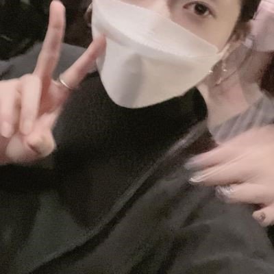 Ayaka158777's profile picture. 女性のフォロワー要りません。ちょいMらしいです。ふぉろしてくれた人だけね☆くぱぁしてるとこ見たい？いくとこ見てもらいたい系女子です