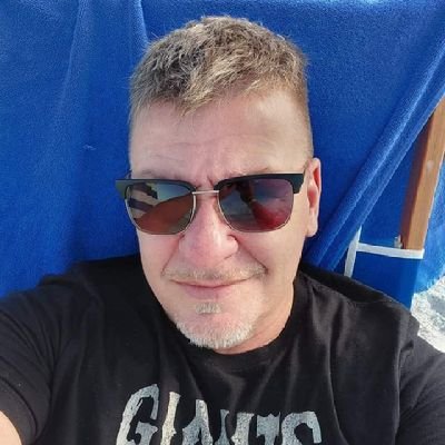 Cigar smoking renaissance man. Weekend Comedian. Lead Singer & driver of the Winnebago. #resist #BLM
Unless I know you, please don't DM me.