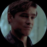 Dick Grayson (@arrogantacrobat) 's Twitter Profile